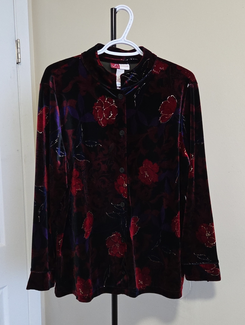 Jennifer Moore Velvet Floral Button-Front Shirt - Burgundy & Purple